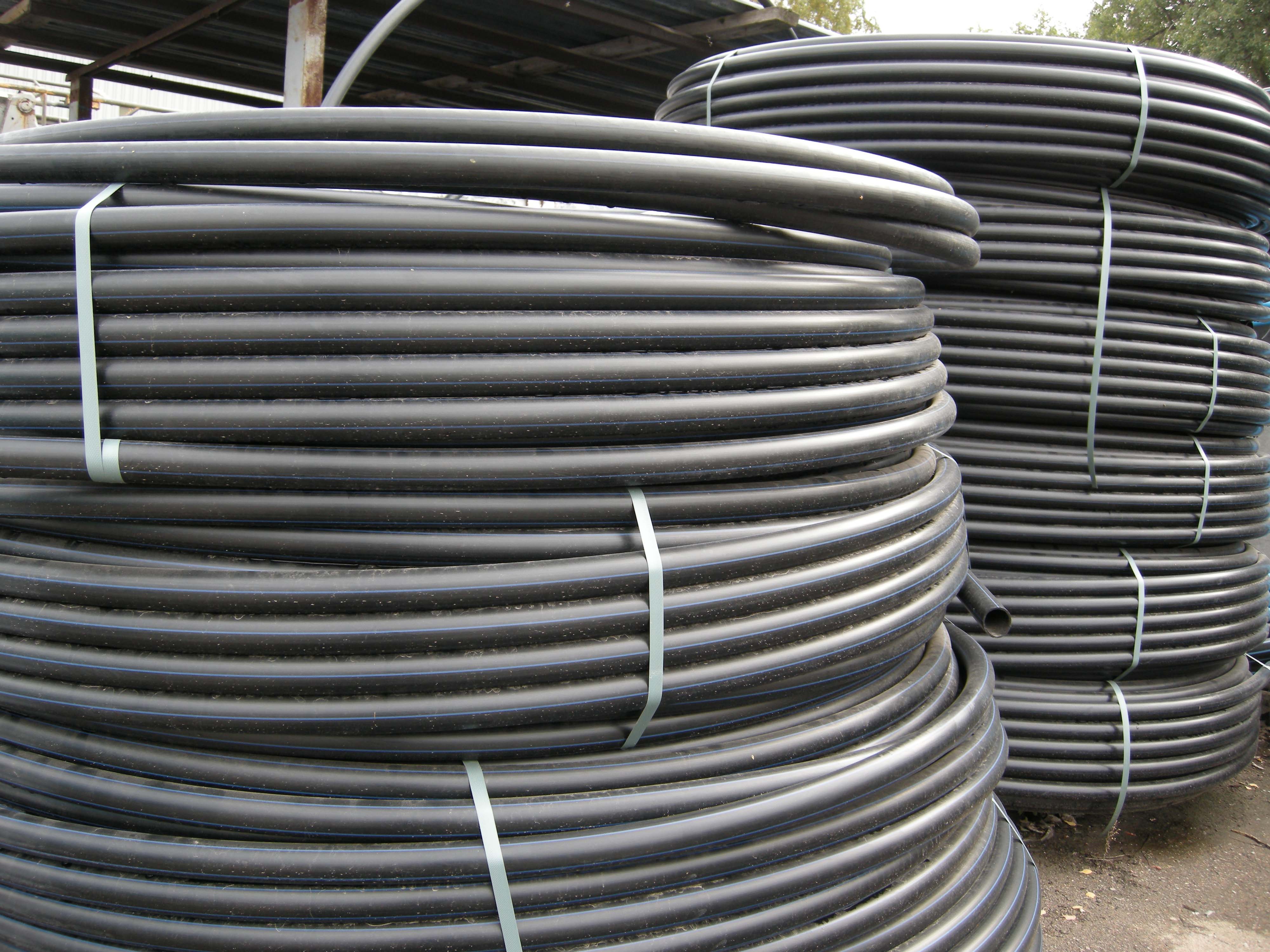 Труба водопровідна БЗПТ РЕ100 90х5,4 SDR17 PN10